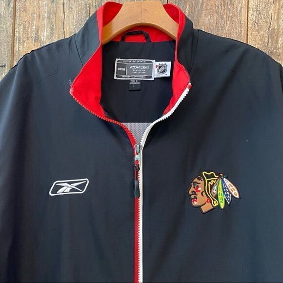 RBK Sz L Black Red Chicago Indian Logo Blackhawks Hockey Windbreaker Jacket - Picture 6 of 12